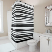 Rideaux De Douche Abstrait rayé noir et blanc moderne (En situation)