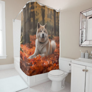 Rideaux De Douche Akita dans les feuilles d'automne qui tombent insp