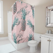 Rideaux De Douche Ananas & marbre rose Swirl moderne Tropical Chic (En situation)