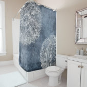 Rideaux De Douche Aquarelle de Sea Urchin Océan bleu blanc bleu mari (En situation)