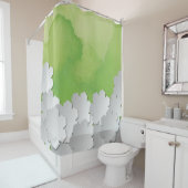 Rideaux De Douche Aquarelle verte et fleurs blanches (En situation)