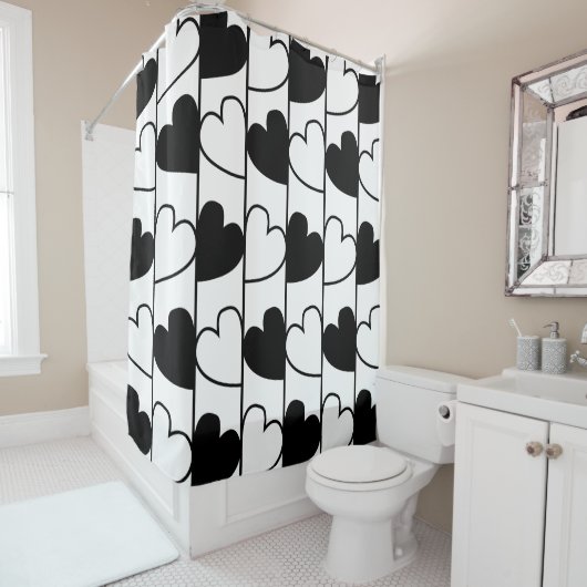Rideaux De Douche Bandes de Coeurs Noir et Blanc (En situation)