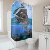 Rideaux De Douche Bateau de pirate contre le calmar géant (En situation)