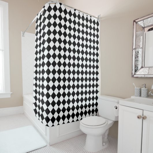 Rideaux De Douche Black and White Chevron Pattern Unique Stylish (En situation)