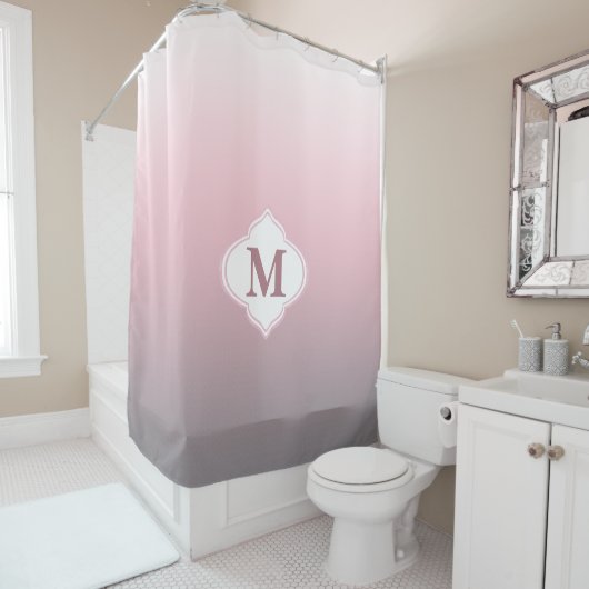 Rideaux De Douche Blanc gris rose Ombre de monogramme (En situation)