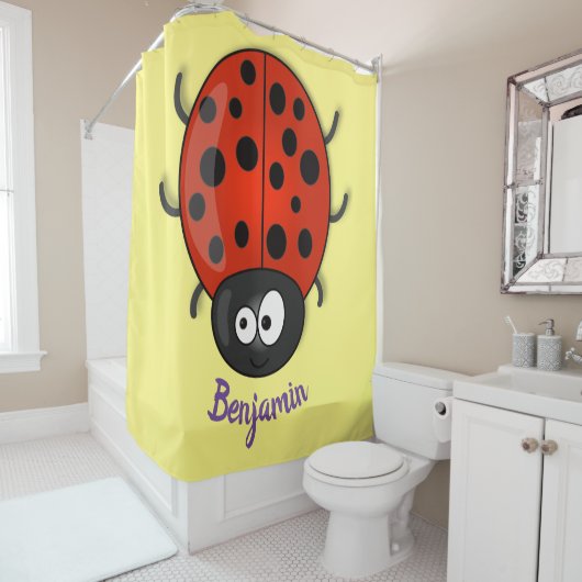 Rideaux De Douche Caricature de coccinelle rouge joyeux (En situation)
