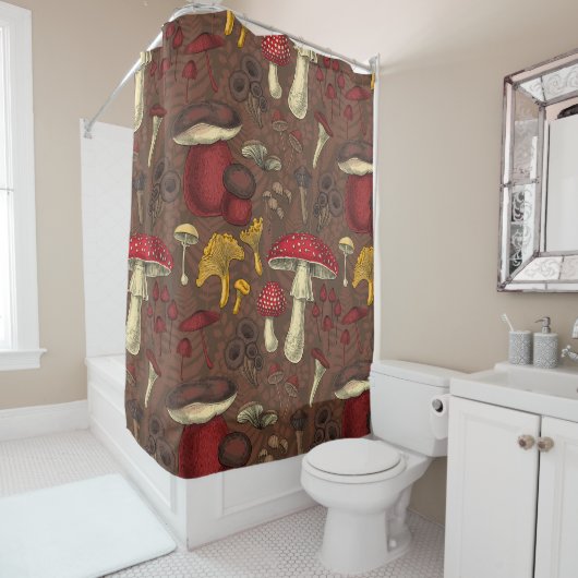 Rideaux De Douche Champignons sauvages sur brun (En situation)