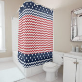 Rideaux De Douche Chevron et points rouges blancs et bleus patriotiq (En situation)