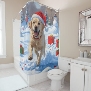 Rideaux De Douche Chien Labrador courant dans la neige avec un chape