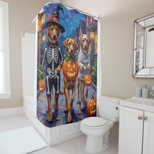 Rideaux De Douche Chiens de berger anatoliens Costumes d'Halloween (En situation)