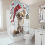 Rideaux De Douche Chihuahua Winter Wonderland Christmas Joy<br><div class="desc">Ce design festif reflète l'esprit joyeux de la période des fêtes, avec un adorable petit portant un chapeau de Père Noël. Le chien est niché dans un pays des merveilles hivernales, avec un bonhomme de neige, un sapin de Noël décoré et des cadeaux joliment emballés. Les flocons de neige tombent...</div>