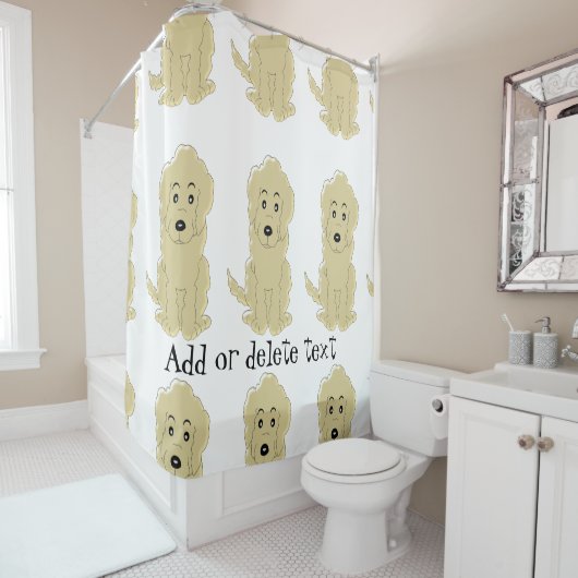Rideaux De Douche Conception de chien Goldendoodle jaune (En situation)