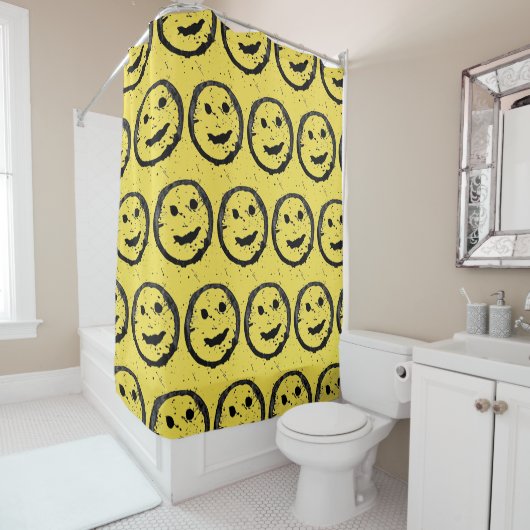 Rideaux De Douche Cool Sardé Joyeux visage souriant motif jaune (En situation)