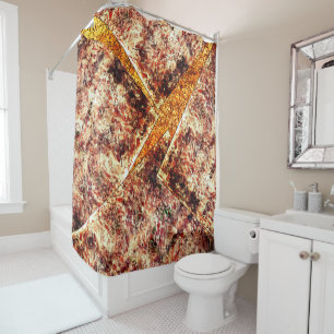 Rideaux De Douche Couches sales ou rouillées désorganisées sur marbr