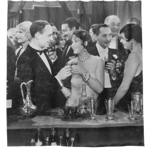 Rideaux De Douche Couple à boire au bar bondé (Devant)