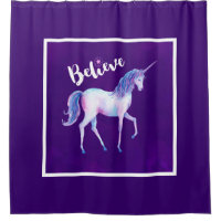 Croyez avec Unicorn dans les aquarelles pastel