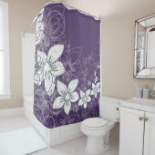 Rideaux De Douche Dainty Floral Scroll sur Plum (En situation)