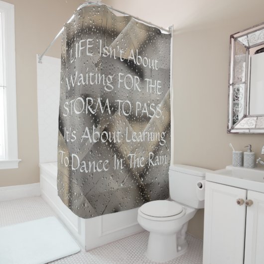 RIDEAUX DE DOUCHE DANSE DE LA PLUIE (En situation)