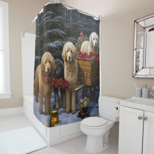 Rideaux De Douche Décor de Noël Goldendoodle Snowy Sleigh (En situation)