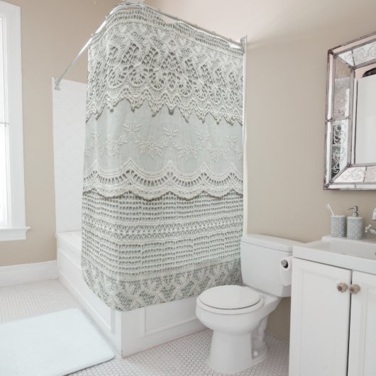 Rideaux De Douche Dentelle blanche subtile, gros plan textile. (En situation)