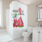 Rideaux De Douche Dessin d'aquarelle de pastèque et fraises (En situation)