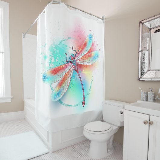 Rideaux De Douche Dragonfly rouge sur l'arrière - plan aquarelle (En situation)