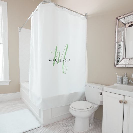 Rideaux De Douche Élégant Monogramme moderne blanc vert Script (En situation)