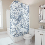 Rideaux De Douche Élégant Vintage Français gravé Floral Toile-Blue<br><div class="desc">Elégant et orné vintage bleu et blanc toile de jouy motif avec fleurs exotiques,  vignes et feuillage entrelacés de guirlandes et paniers de roses. Ce motif a été adapté d'un fragment textile français historique vers 1910 dans la collection Smithsonian. Motif est haute résolution mais ne peut pas être carrelé.</div>