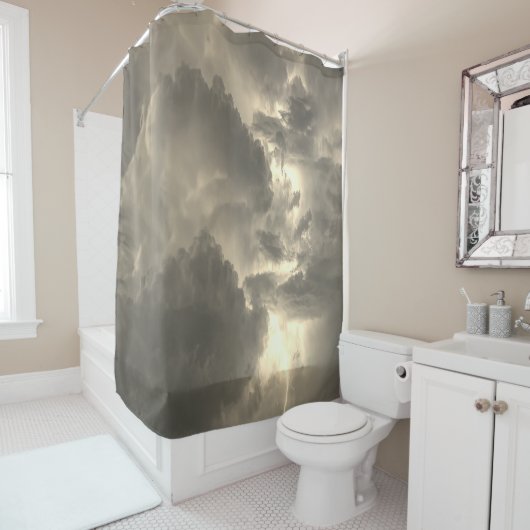 Rideaux De Douche Flashs d'orage de ciel gris clair (En situation)