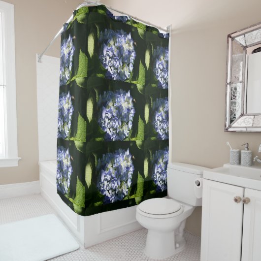 Rideaux De Douche Fleur d'hortensia bleu clair (En situation)