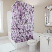 Rideaux De Douche Fleur violette, cadre de fraîcheur estivale. (En situation)