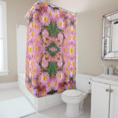 Rideaux De Douche Fleurs De Faisée Rose Et Motif De Bumble (En situation)