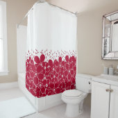 Rideaux De Douche Fleurs rouges marguerites sur arrière - plan blanc (En situation)