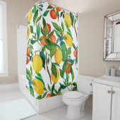 Rideaux De Douche Fruits d'agrumes, motif d'aquarelle vibrante. (En situation)