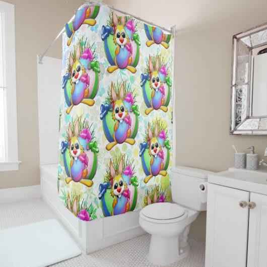 Rideaux De Douche Funny Bunny biting an Easter Egg (En situation)