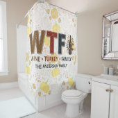Rideaux De Douche Funny WTF Wine Turkey Family Thanksgiving (En situation)