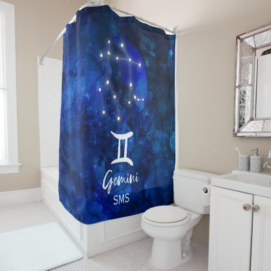 Rideaux De Douche Gemini Zodiac Constellation Bleu Galaxie Monogramm (En situation)