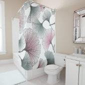 Rideaux De Douche Gingko biloba dessiné à la main. (En situation)