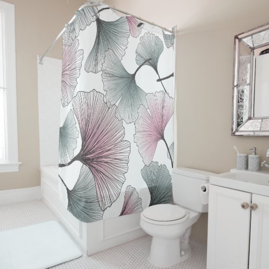 Rideaux De Douche Gingko biloba dessiné à la main. (En situation)