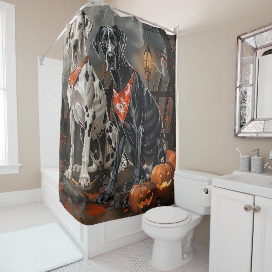 Rideaux De Douche Great Dane Halloween Éffrayant (En situation)