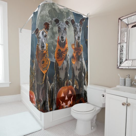 Rideaux De Douche Greyhound Halloween Éffrayant (En situation)