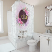 Rideaux De Douche Lettre initiale florale de couronne Monogramme Nom (En situation)