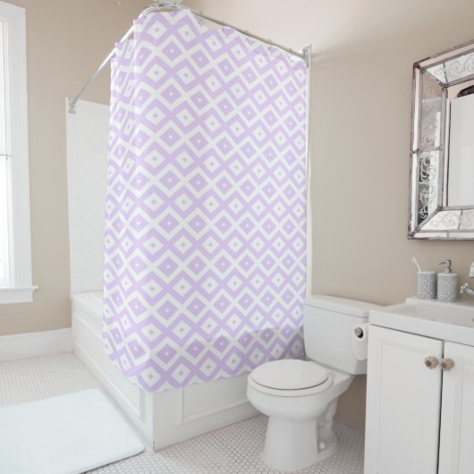 Rideaux De Douche Lilac motif de diamants violet et blanc (En situation)