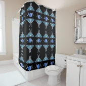 Rideaux De Douche Luna Moth Triple Moon sur Noir (En situation)