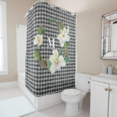 Rideaux De Douche Magnolia Floral noir et blanc Check w Monogramme (En situation)