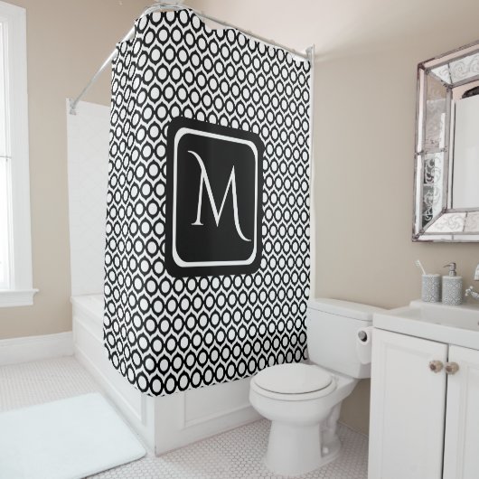 Rideaux De Douche Modern Geometric Monogram Black White (En situation)