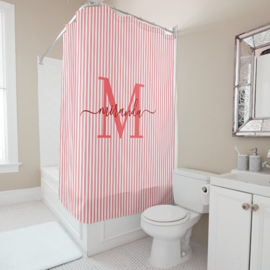 Rideaux De Douche Modern Red & White Stripes Monogram Name (En situation)