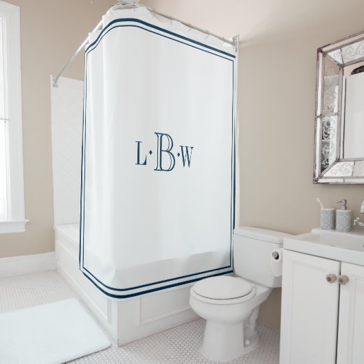 Rideaux De Douche Monogramme de bordure bleu classique (En situation)