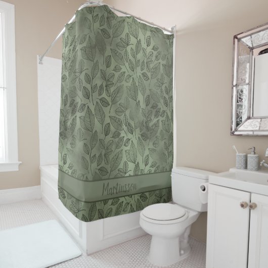 Rideaux De Douche Monogramme Feuilles Vertes de Forêt Rustique Nom d (En situation)