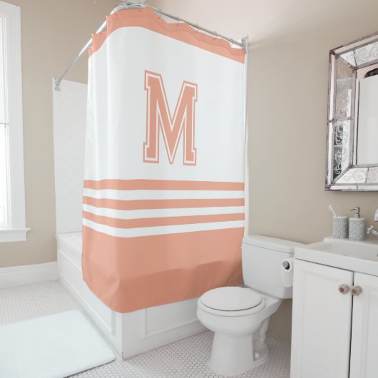 Rideaux De Douche Monogramme initial moderne style blanc et pêche (En situation)